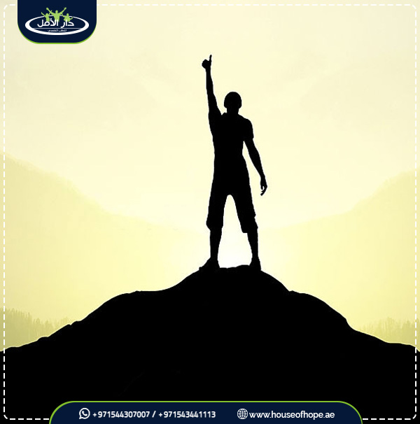 هل المدمن يعود طبيعي بعد العلاج هل المدمن يعود طبيعي بعد العلاج