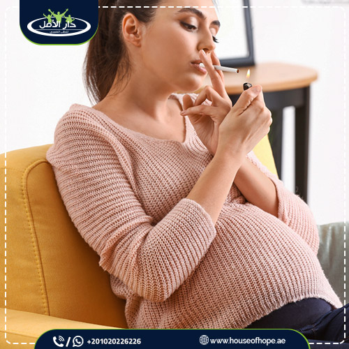 الحشيش أثناء الحمل والإرضاع: ما مدى بقائه وتأثيره على الجنين ؟