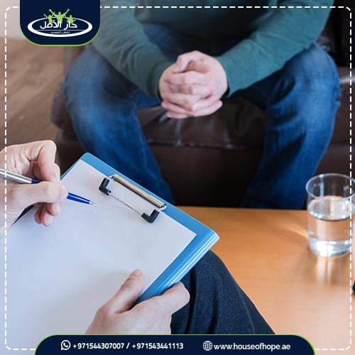 اليك كل ما يدور في ذهنك عن متلازمة توريت وسبب تشنجاتها اللاإردية 2 هل يمكن الشفاء من متلازمة توريت