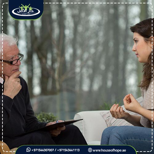 اليك اهم التفاصيل عن رهاب المرايا واعراضه وكيف يتم علاجه 2 علاج رهاب المرايا